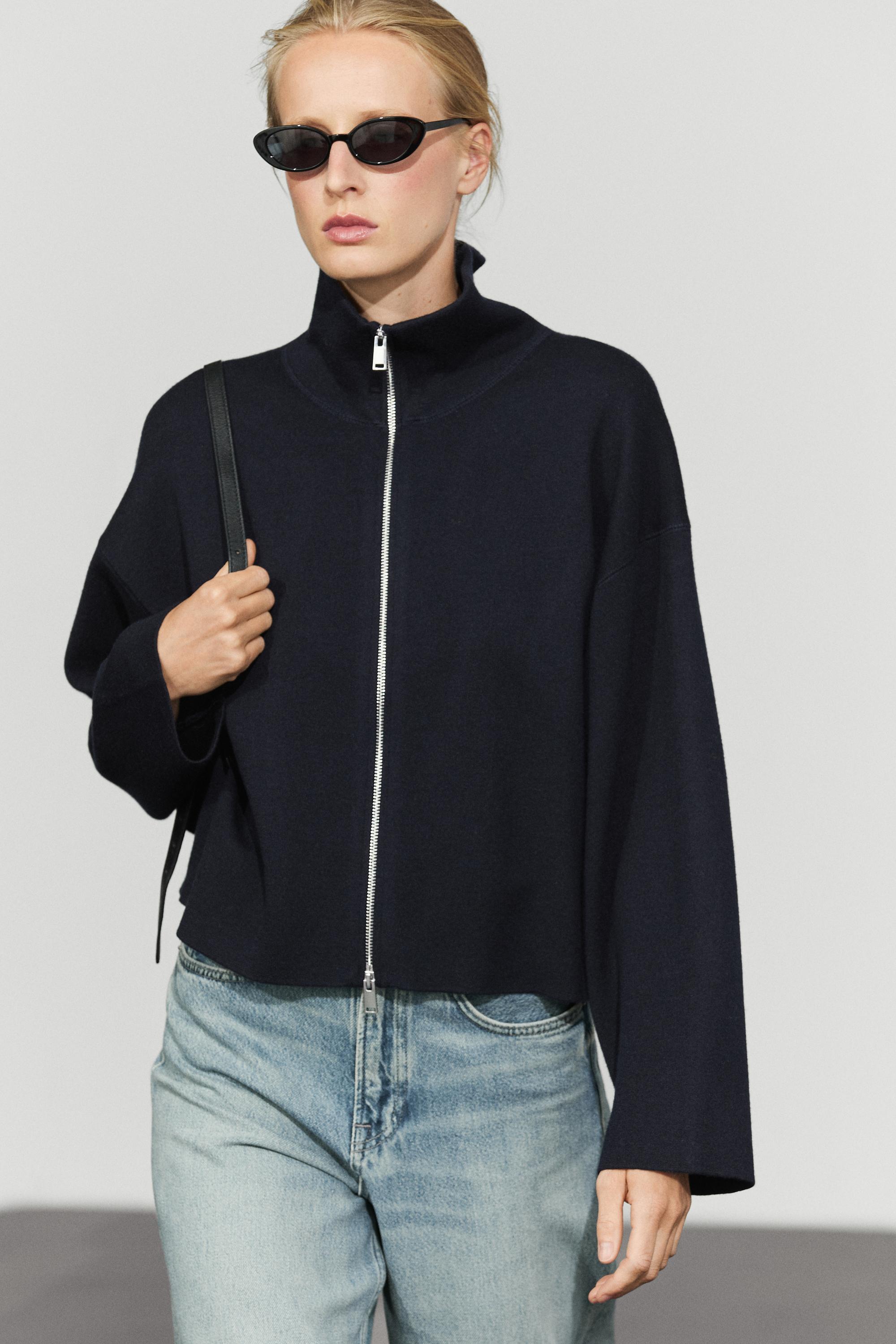 Cotton knit zip-up jacket